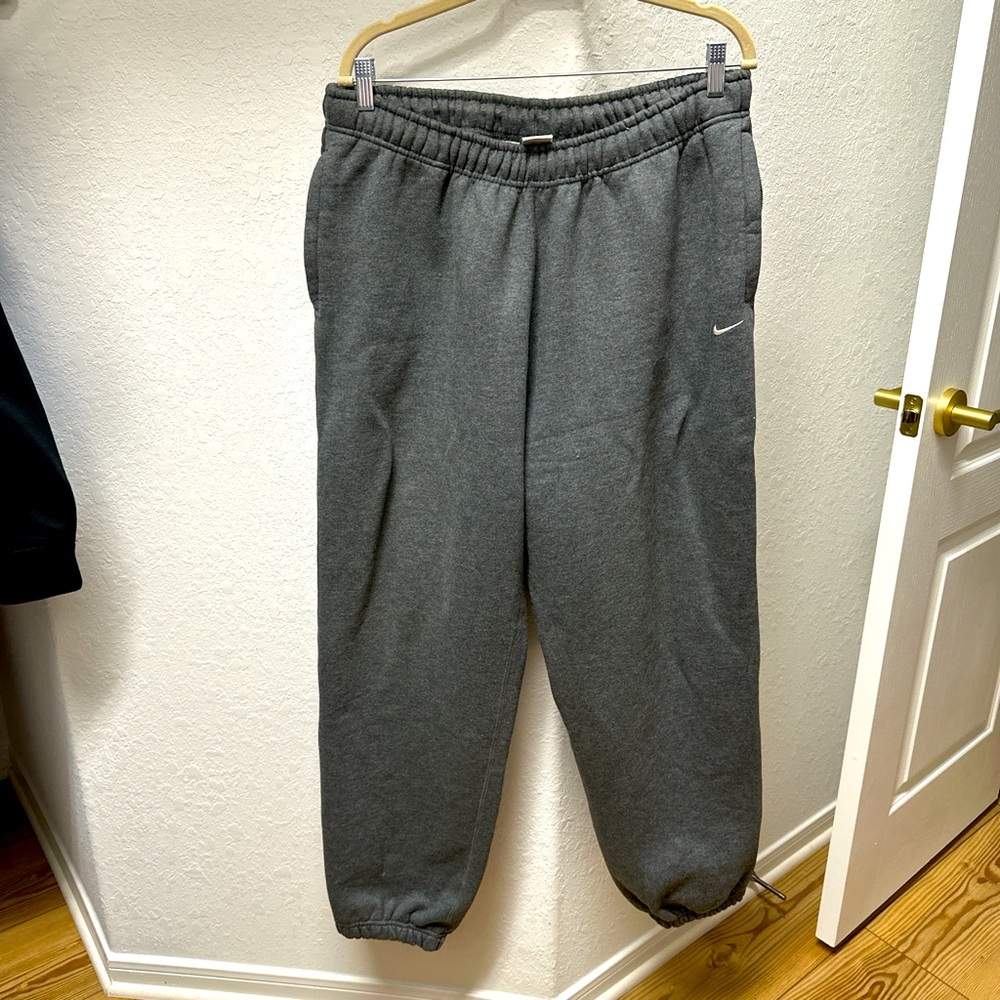 Nike unisex sweatpants